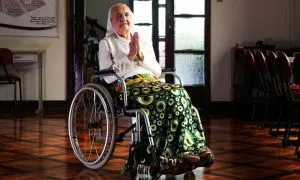 Nữ tu mê bóng đá ở Brazil trở thành người cao tuổi nhất thế giới Nữ tu mê bóng đá ở Brazil trở thành người cao tuổi nhất thế giới