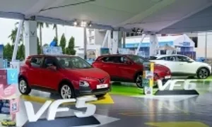 VinFast bán gần 11.500 ôtô điện trong tháng 7 VinFast bán gần 11.500 ôtô điện trong tháng 7