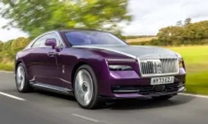Khách hàng mua xe Rolls-Royce ngày càng trẻ