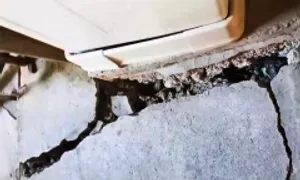 Nhiều nhà dân ở Nghệ An bị sụt lún Nhiều nhà dân ở Nghệ An bị sụt lún