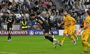Dortmund rơi điểm dù bốn lần dẫn trước Juventus Dortmund rơi điểm dù bốn lần dẫn trước Juventus