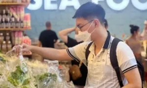 Gia đình trẻ vỡ kế hoạch ở riêng vì gánh nặng chi tiêu Gia đình trẻ vỡ kế hoạch ở riêng vì gánh nặng chi tiêu